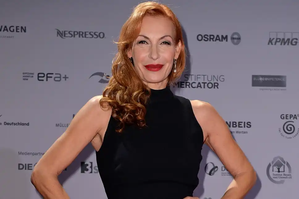 10/15 & 22: Ute Lemper’s “Time Traveler” Takes Center Stage at Joe’s Pub, NYC